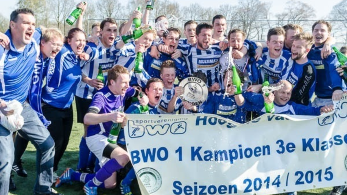 48837 201504 bwo1kampioen 001 600