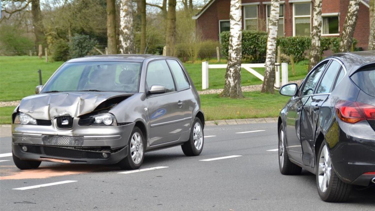 48341 Aanrijding Lossersestraat 2