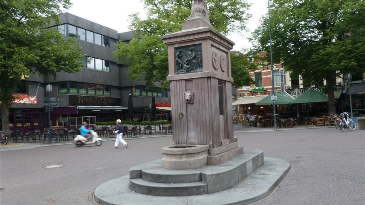 34848 30077 Oude Markt