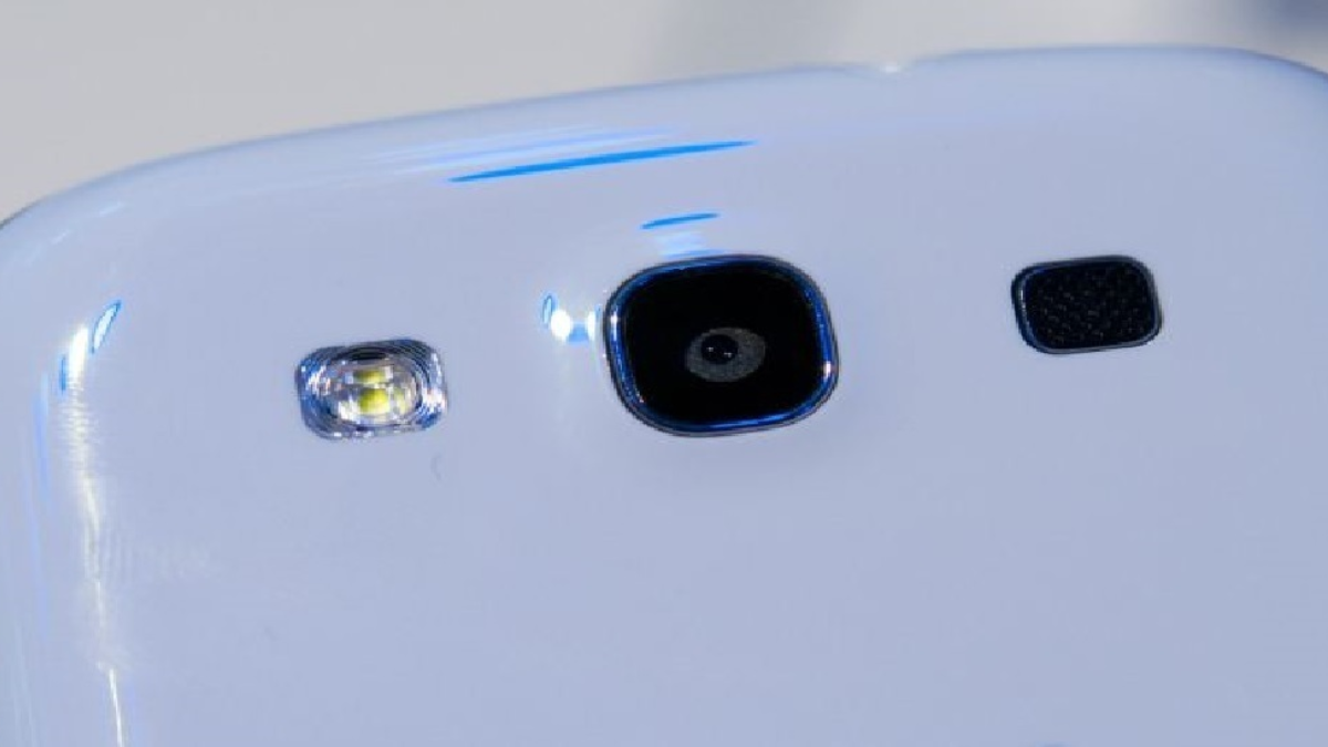 33125 Camera