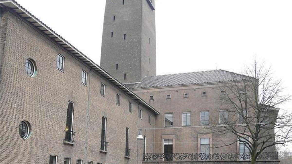 33017 29876 enschede stadhuis