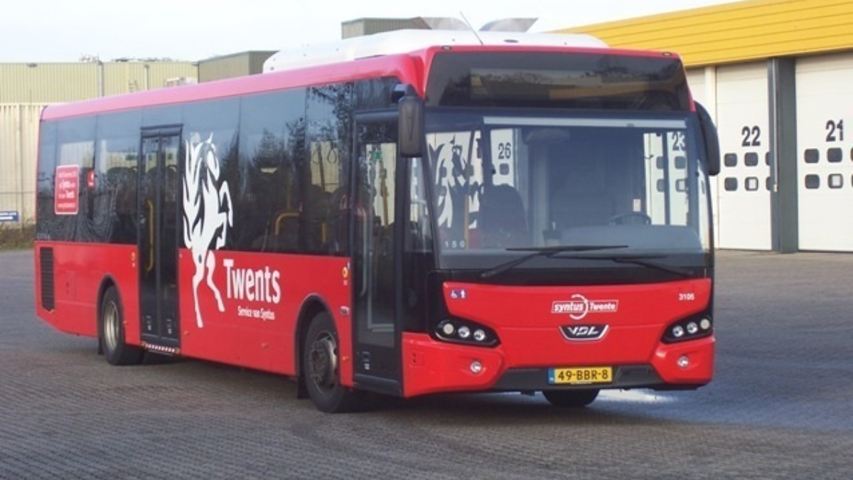 30292 Syntus203105203