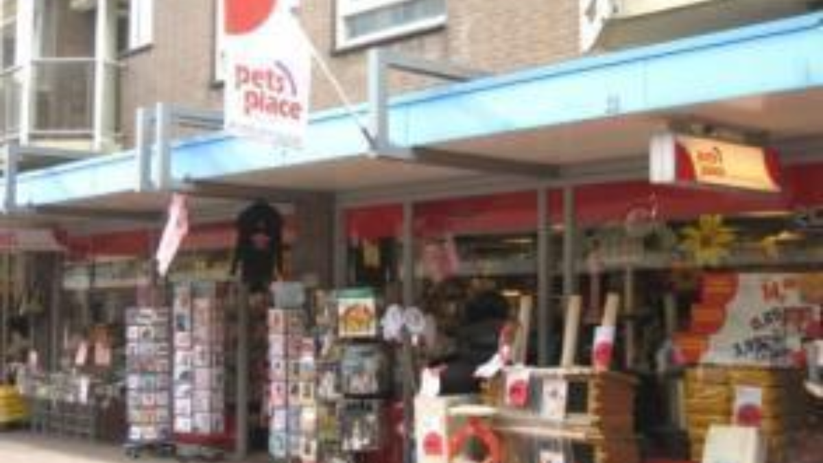 26444 Pets Place