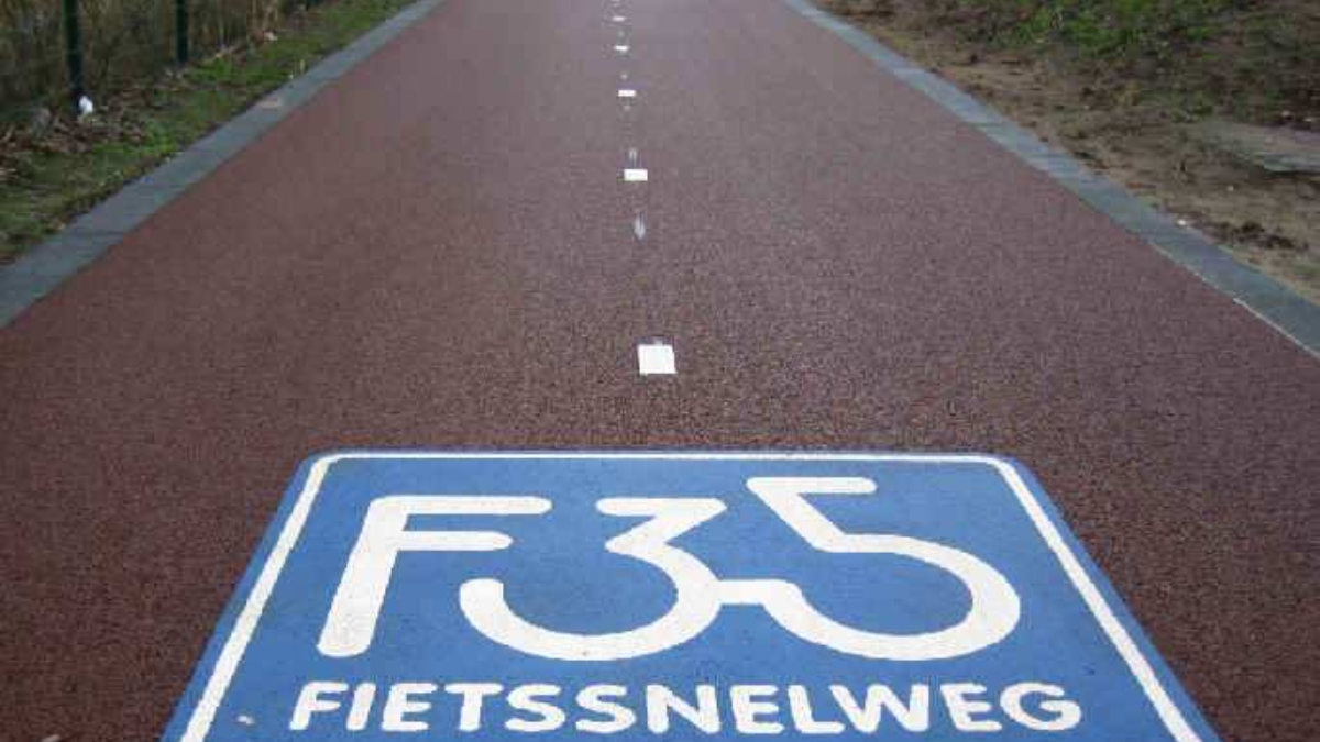 24092 Markenrit 2012 fiestssnelweg F35
