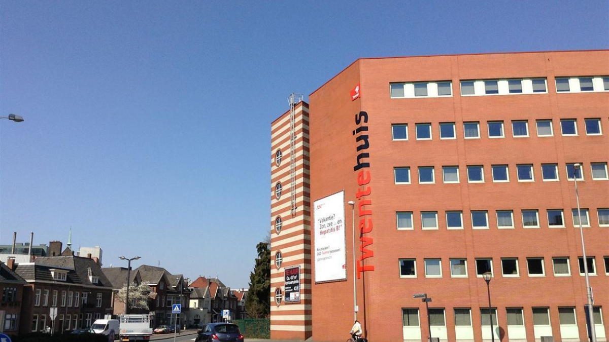 23105 Twentehuis