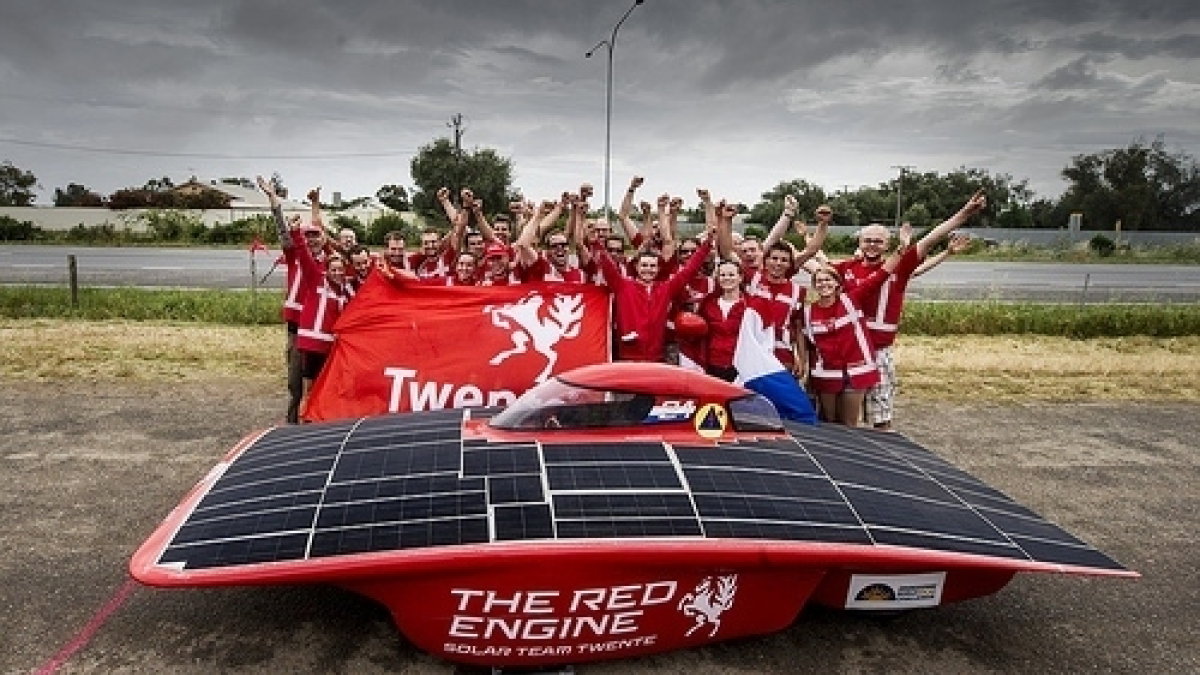 22898 redengine