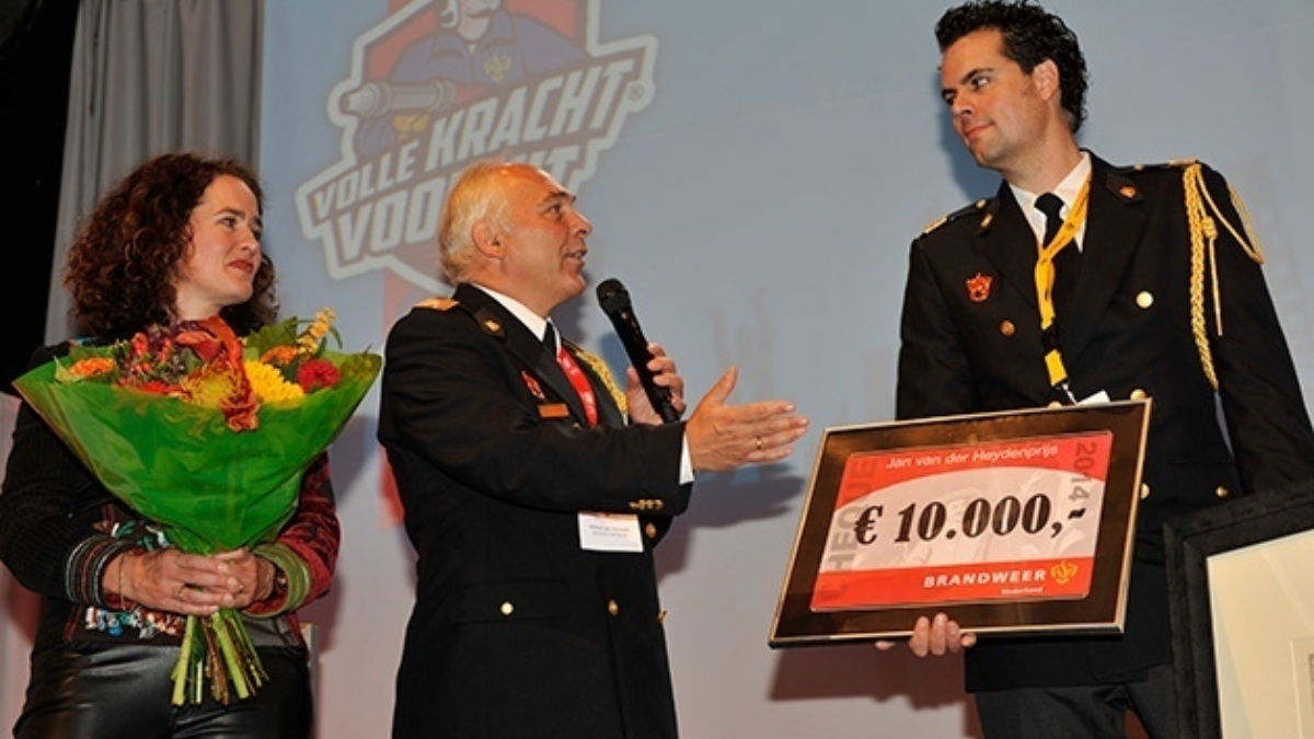 22200 jan van der heydenprijs 2014 voor twente