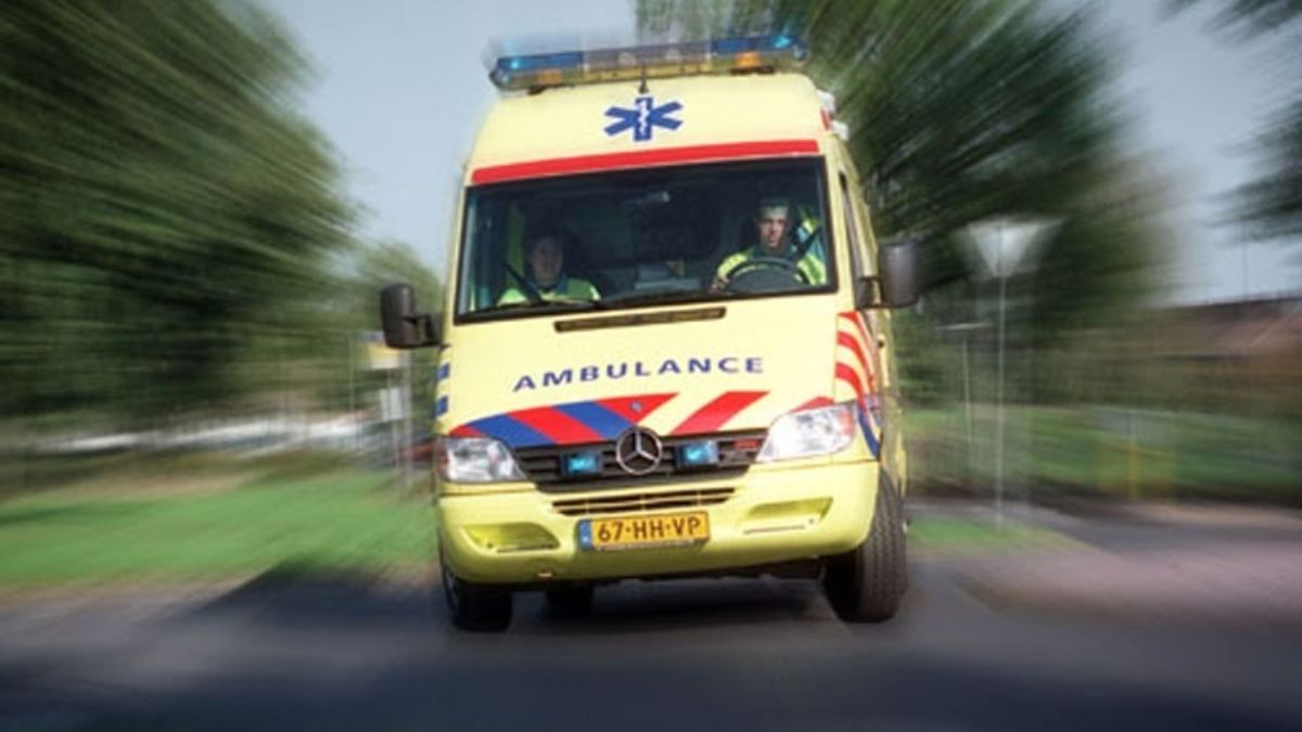 17787 ambulance 2 blog2