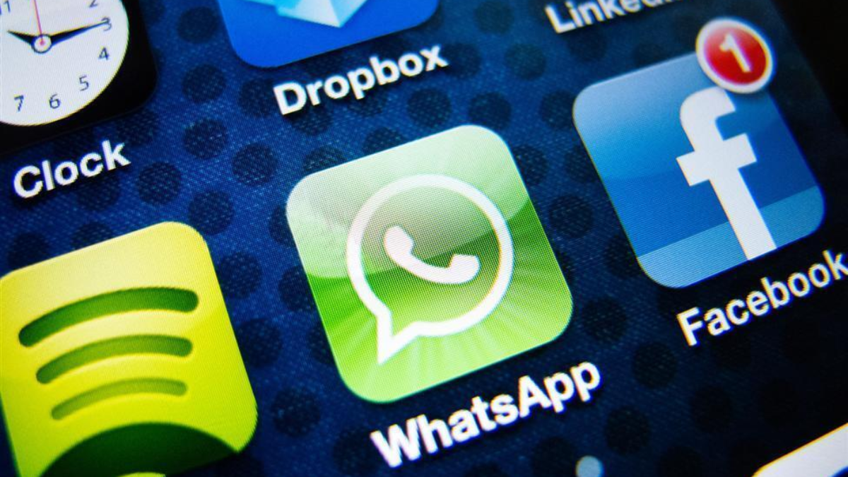 16963 o KIK VS WHATSAPP facebook