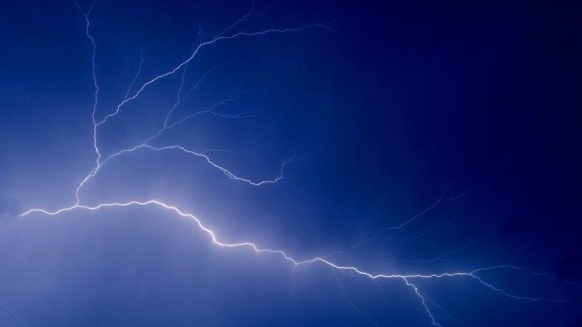 14878 onweer 17large