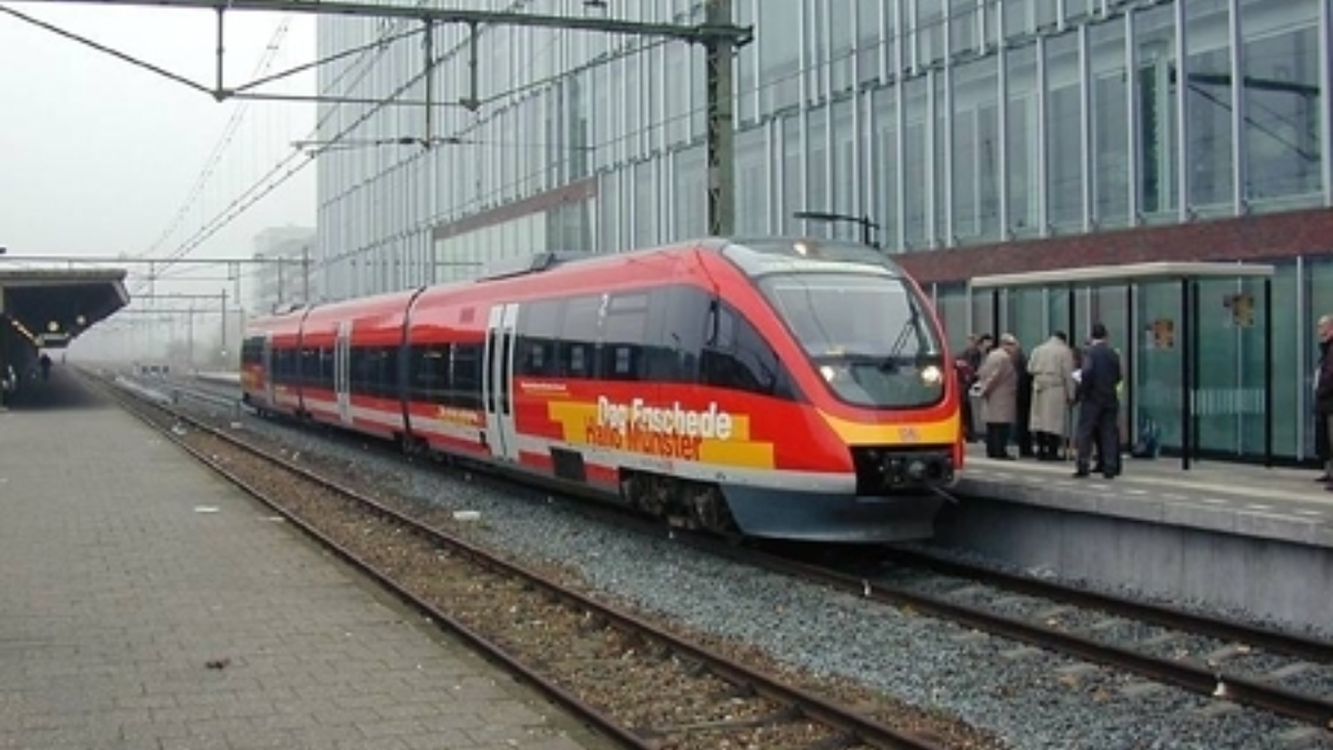 13818 trein Enschede Gronau