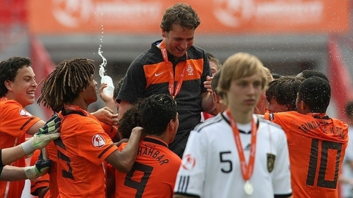 11309 Oranje Onder17