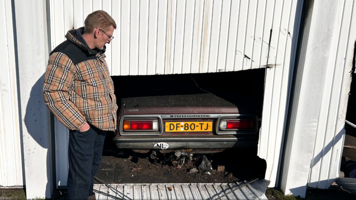 260302 brand garageboxen dag later RTV Oost