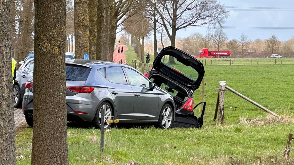 20230330 Auto achtervolging ongeval Aamsveenweg Enschede Glanerbrug News United Dennis Bakker