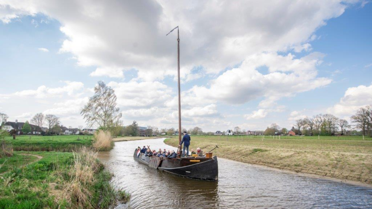 Vaartocht20op20meanderende20 Regge