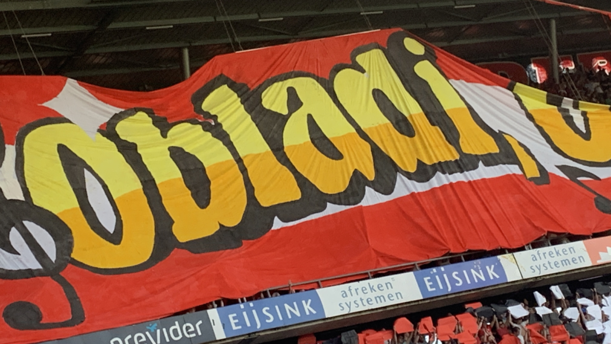sfeeractie vak p afscheidswedstrijd brama