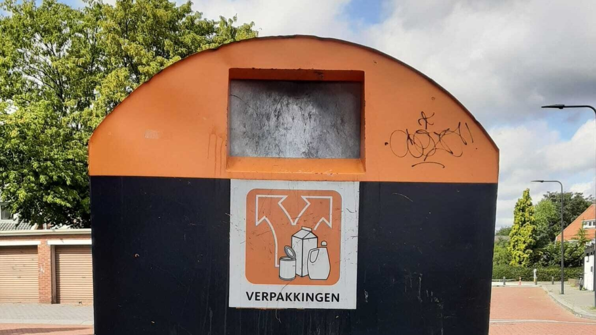 20230922 Plasticcontainer verzamelcontainer pmd Enschede