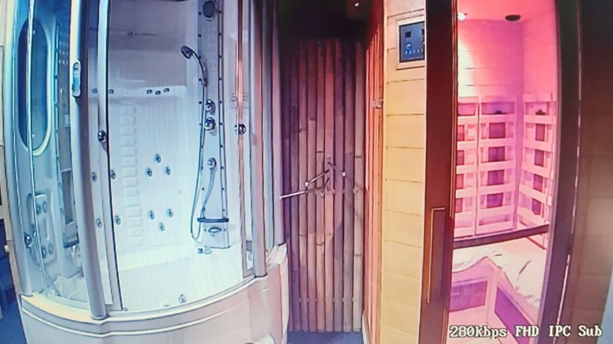 Verborgen beelden sauna Reutum