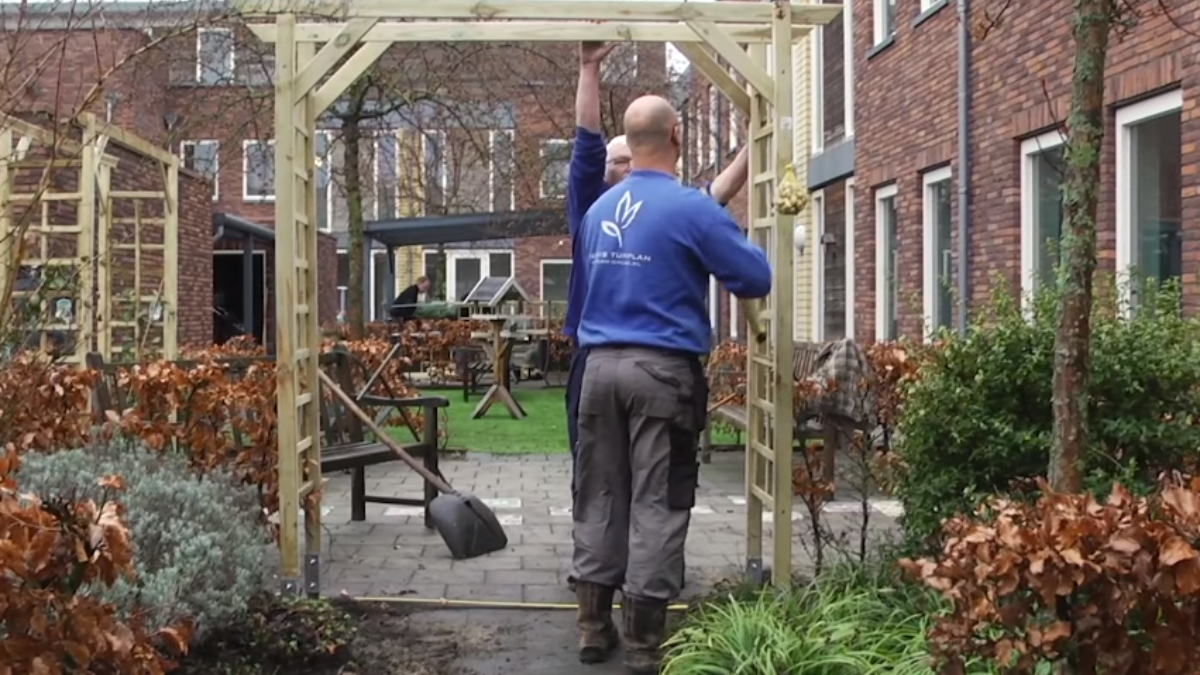 404835 still uit video belevingstuin Aveleijn