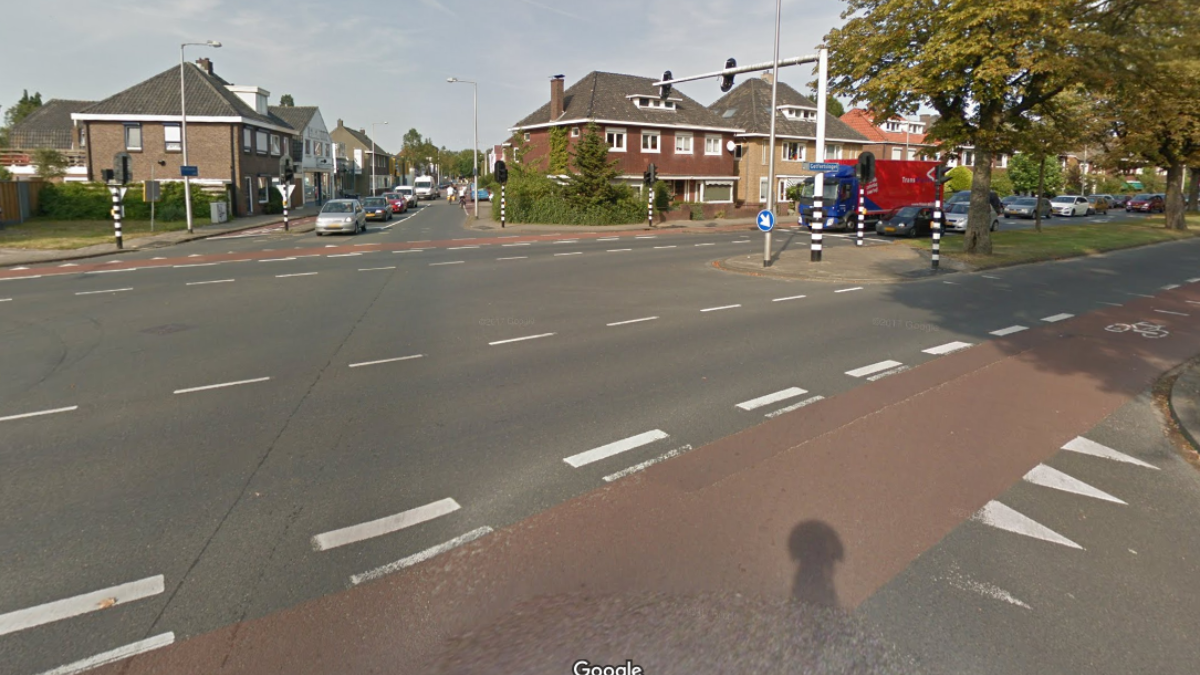 414562 Kruising M van Veenlaan Getfertsingel