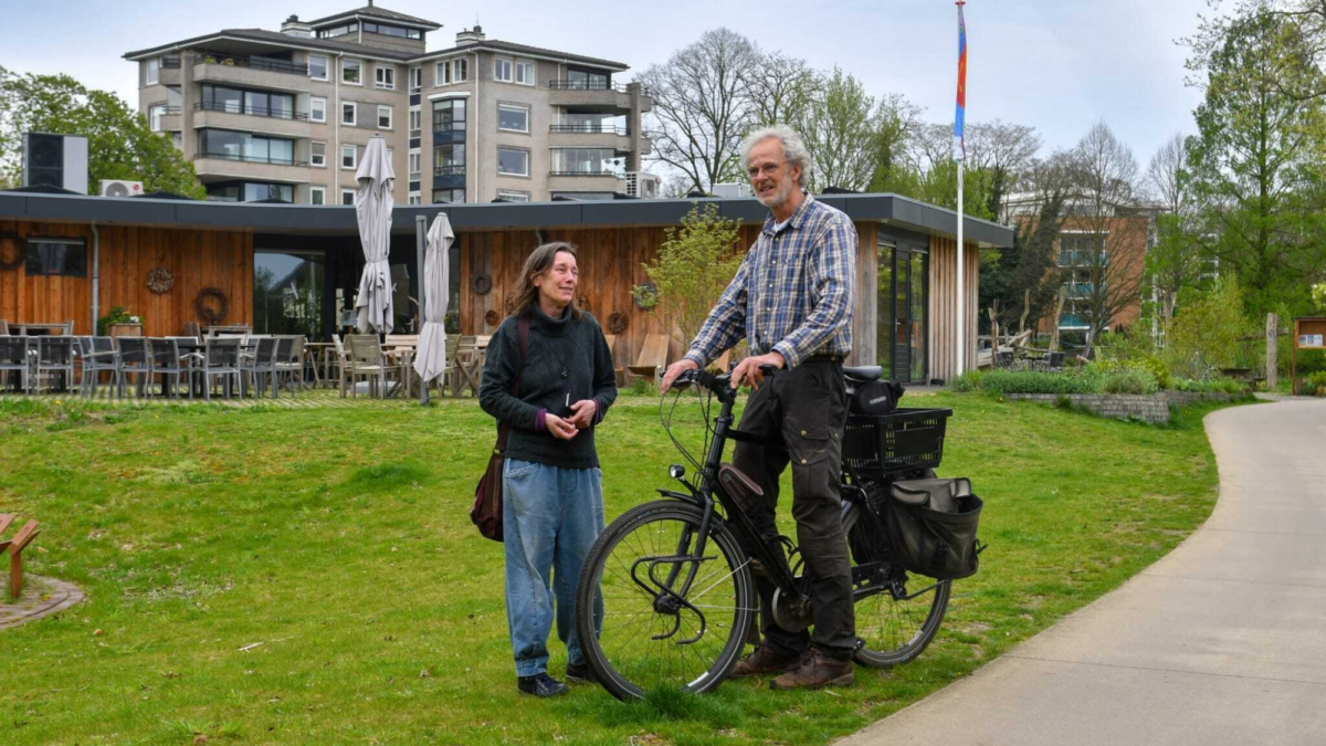 Klimaatburgemeesters Judith Kraak links en Willem Dijkema