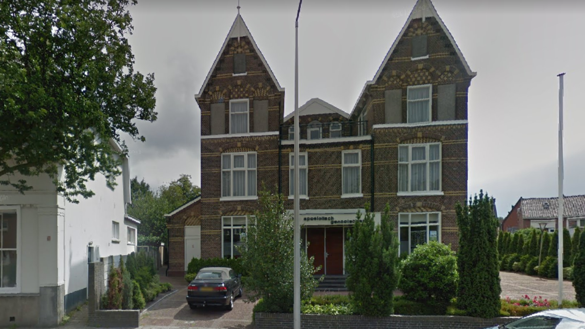 438289 google streetview