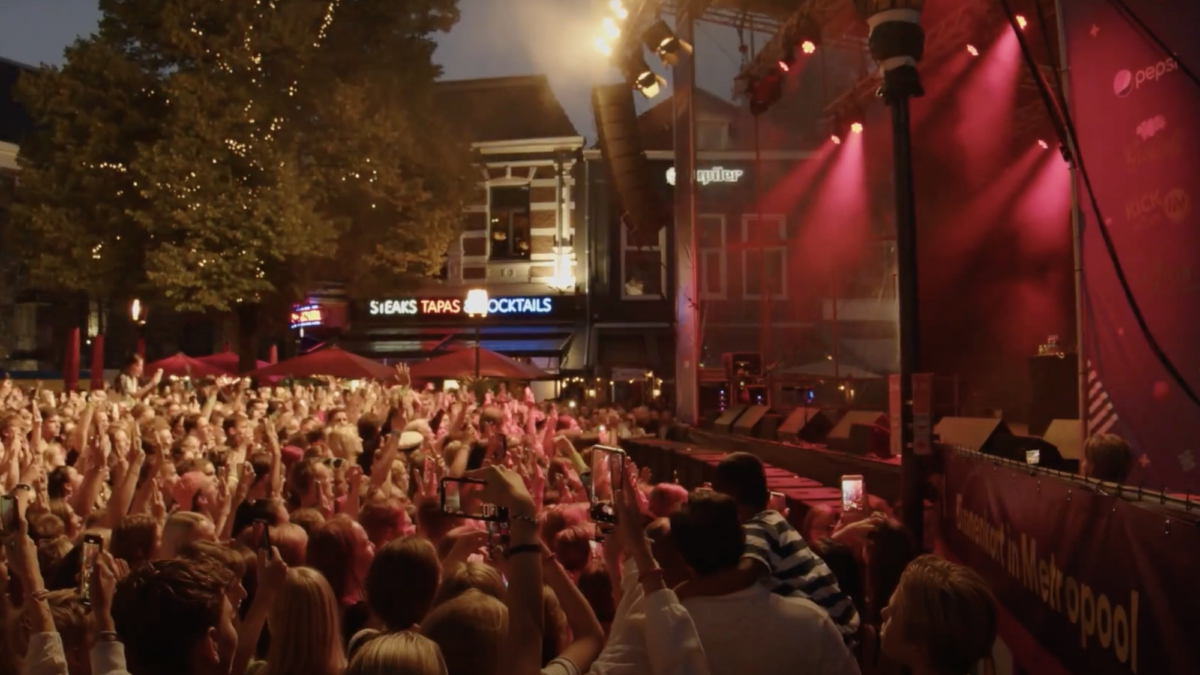 Introconcert Oude Markt Enschede 2022 beeld 1 Twente