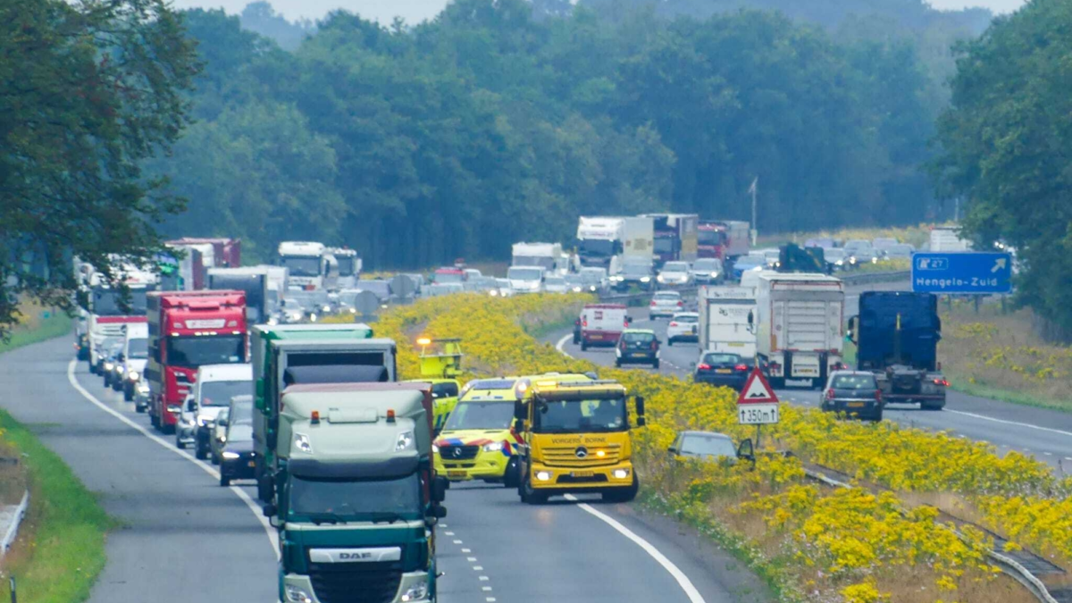 20240712 verkeershinder A35 na ongeval News United Dennis Bakker