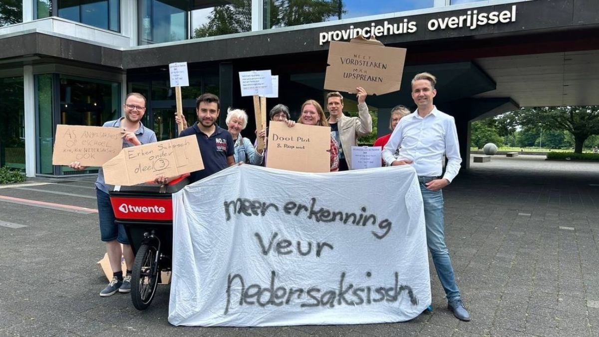 20240717 streektaalambassadeurs in Zwolle foto Oost