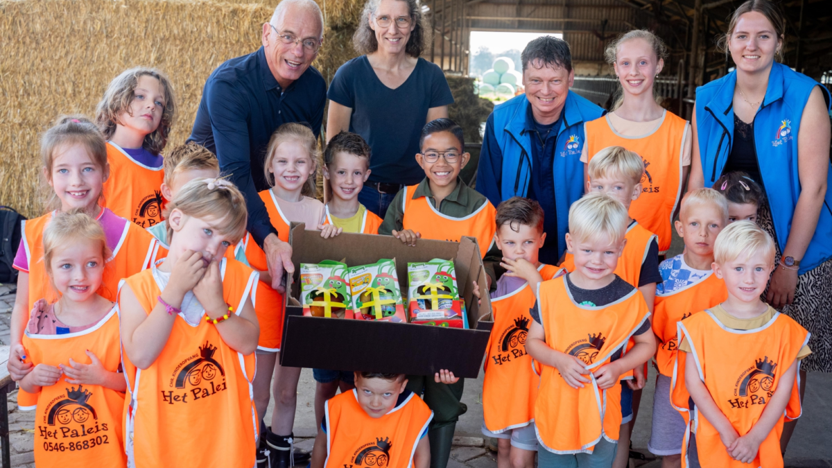 Gezonde Smikkelweken pakket door Wethouder van Rees