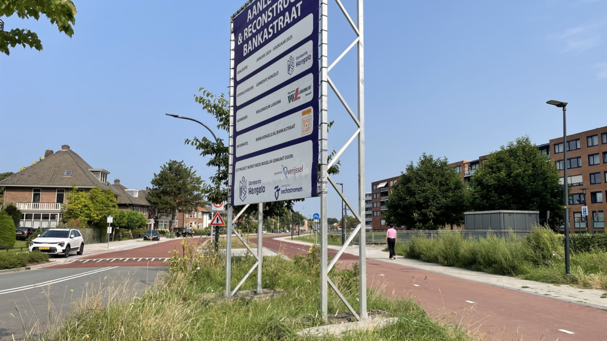 Foto werkzaamheden bankastraat werkbord hengelo 2024 gerda minkjan