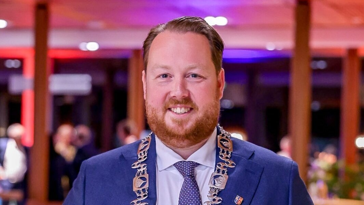 Burgemeester Diepemaat portret