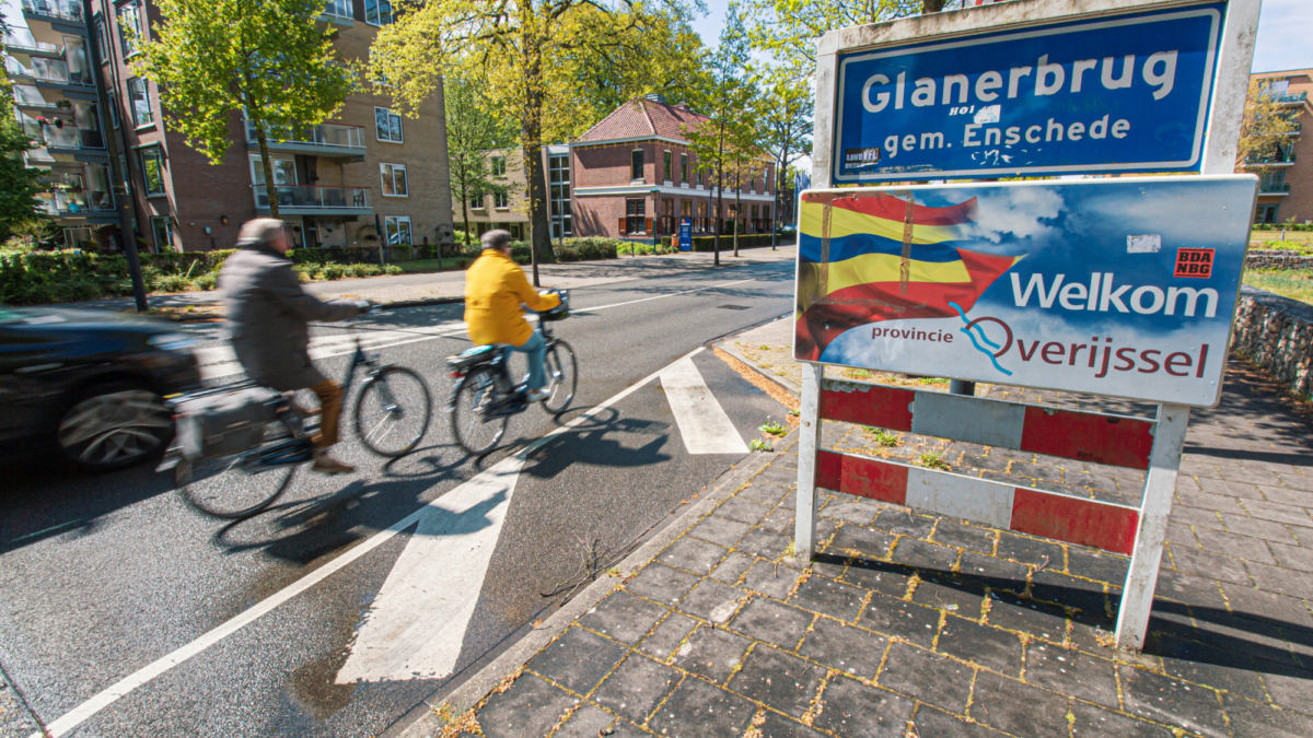 GEEN GRENSCONTROLES - GRENS - GLANERBRUG