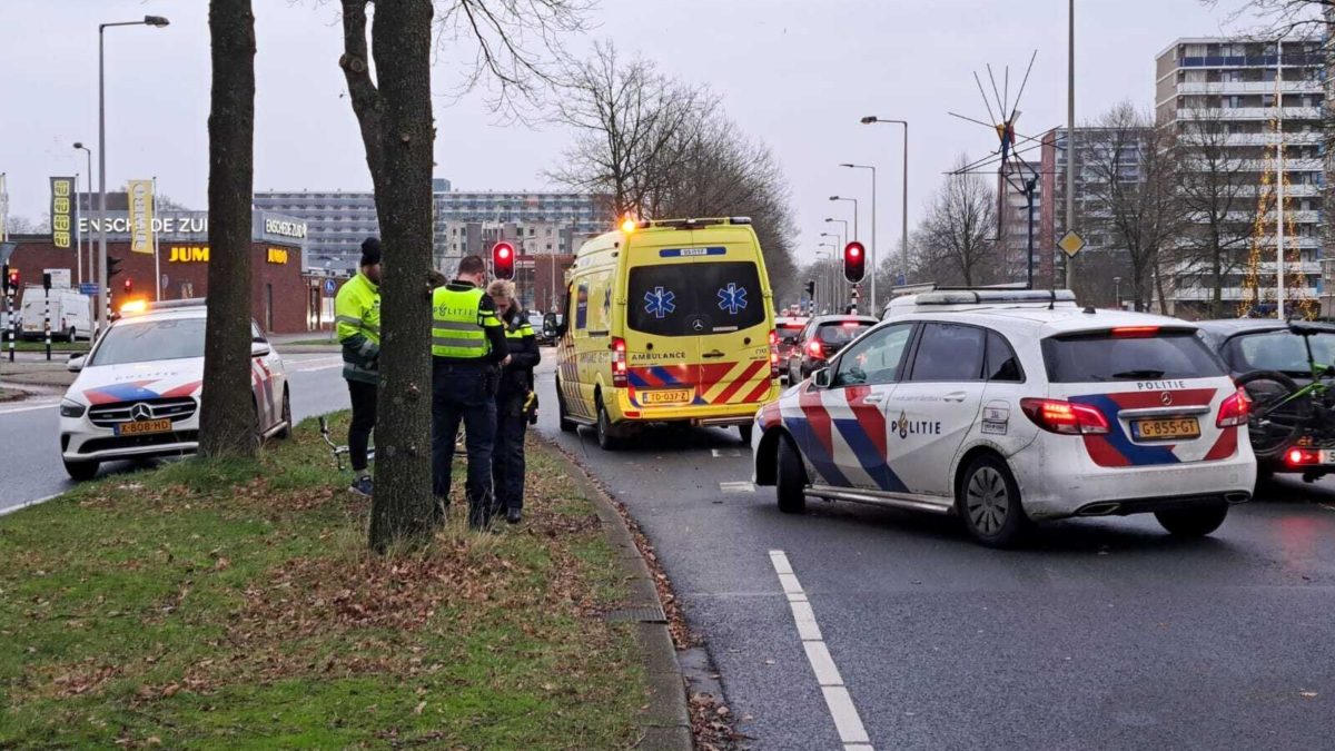 20241218 fietsers botsen in enschede 112nieuws