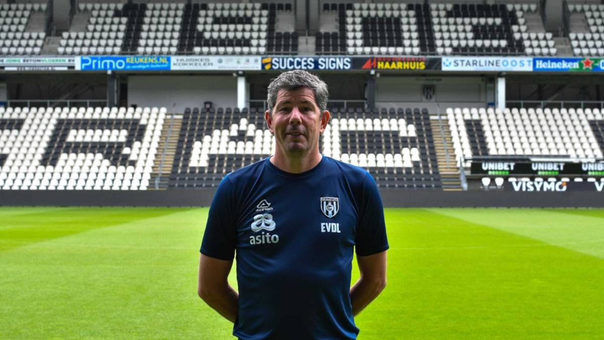 Erwin van de Looy, trainer Heracles Almelo