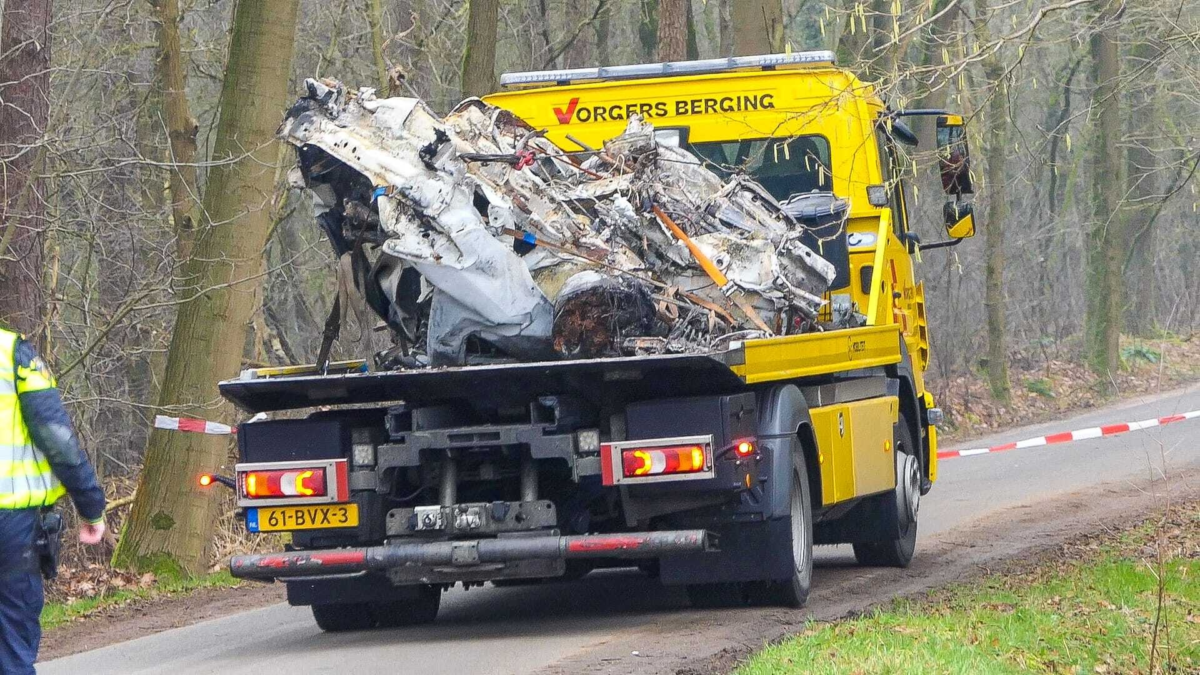 20250402 Auto ongeval Oude Buurserdijk Haaksbergen