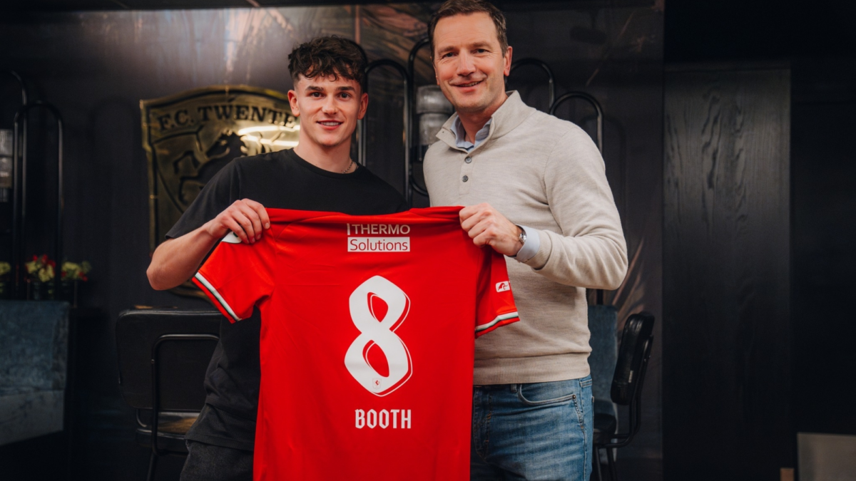 Taylor Booth tekent contract bij FC Twente FC Twente Media