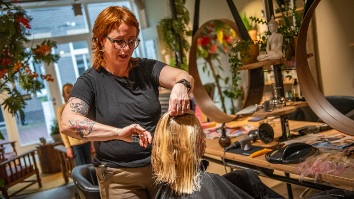 Wereldkankerdag Madelief Haar donatie Oldenzaal 20250206 02