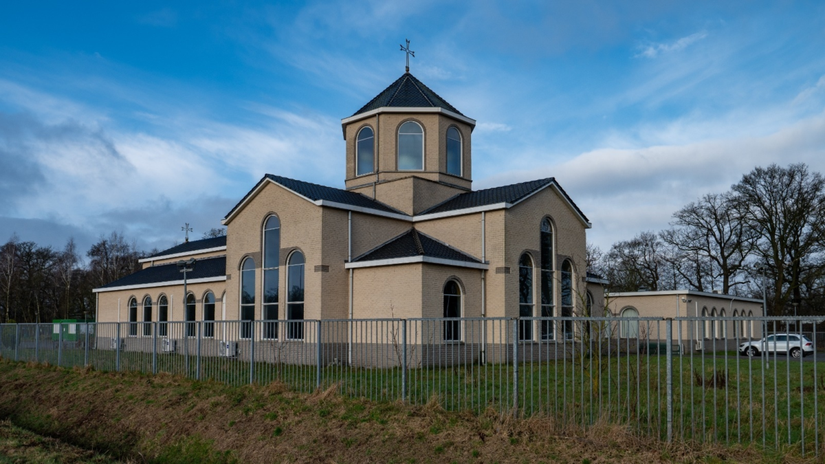 de Armeens Apostolische Kerk aan de Vriezenveense weg in Almelo