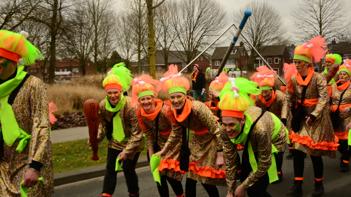 250301 gezinsoptocht hengelo 12 RICK OLDE NORDKAMP