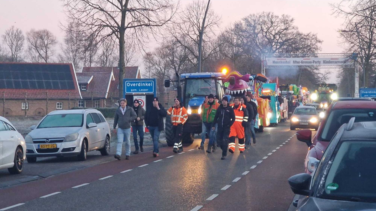 Foto praalwagen naar Munster 1