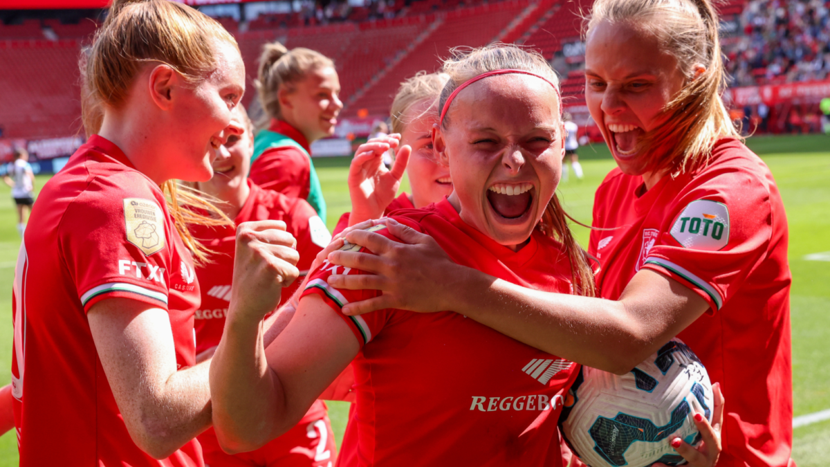 FC Twente Vrouwen wordt kampioen van de Eredivisie Orange Pictures Peter Lous