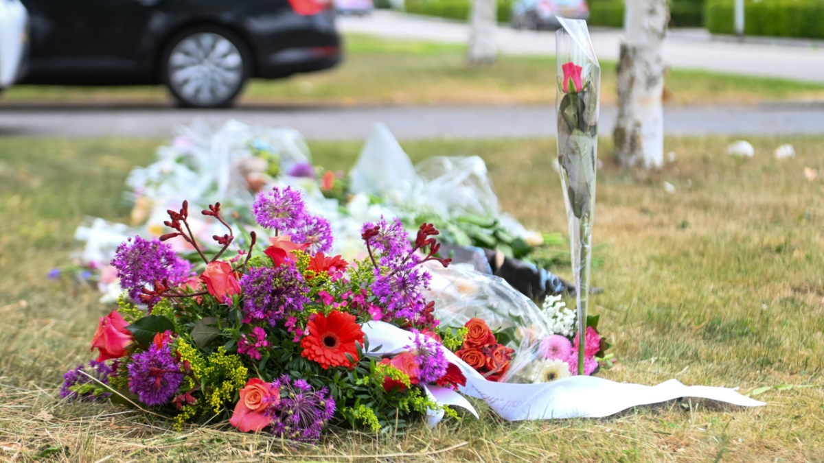 Bloemen voor 14-jarige verkeersslachtoffer Almelo