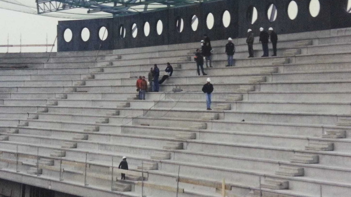 Kijken in het Arke Stadion Edwin de Hoop