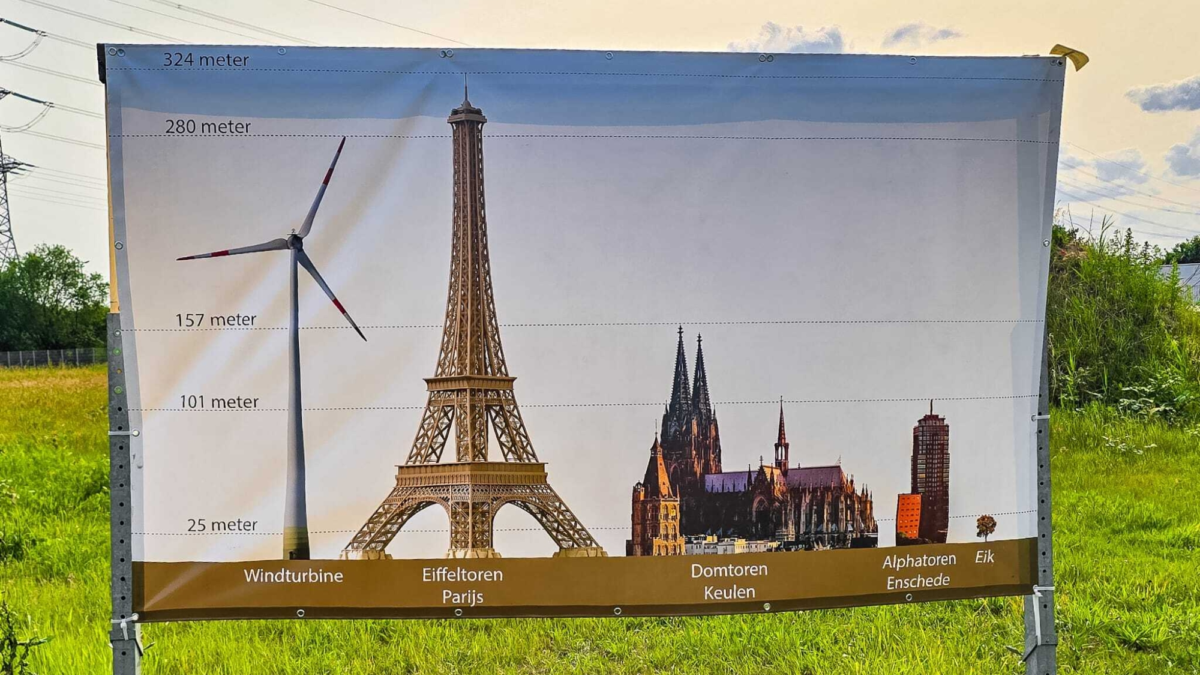 20250703 winturbines enschede demonstratie van der valk voorbeeld