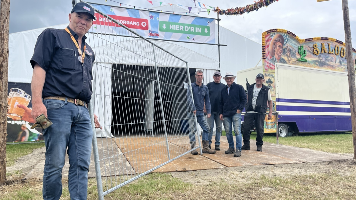 Vrijwilligers van Pinksterfeesten Bornerbroek