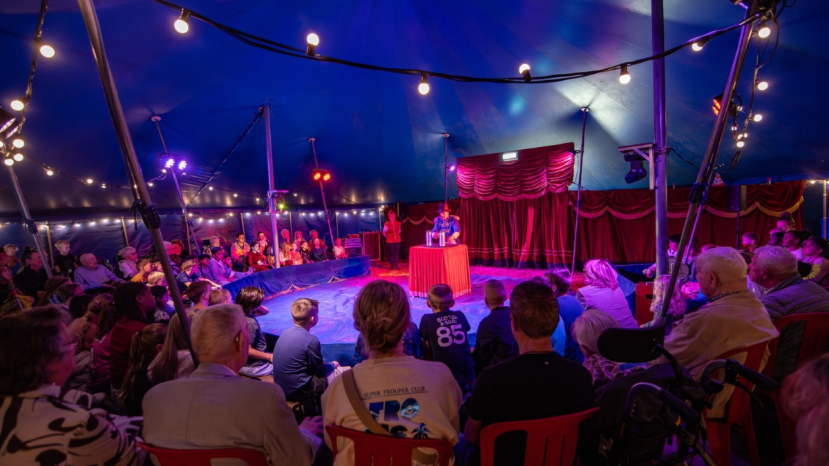 Voor Circus in de Zorg Almelo ook kinderen uit de buurt zijn uitgenodigd