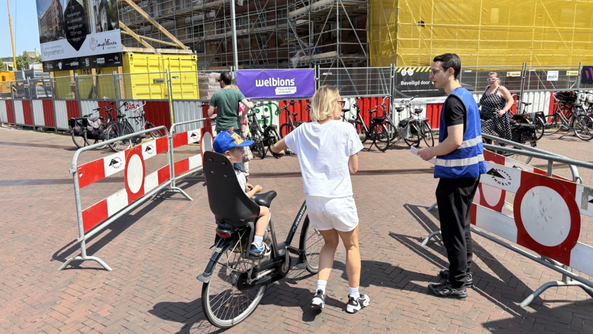 20250614 fietscoaches hengelo binnenstad burg jansenplein IMG 7626