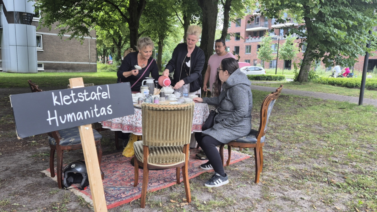 Kletstafel Humanitas