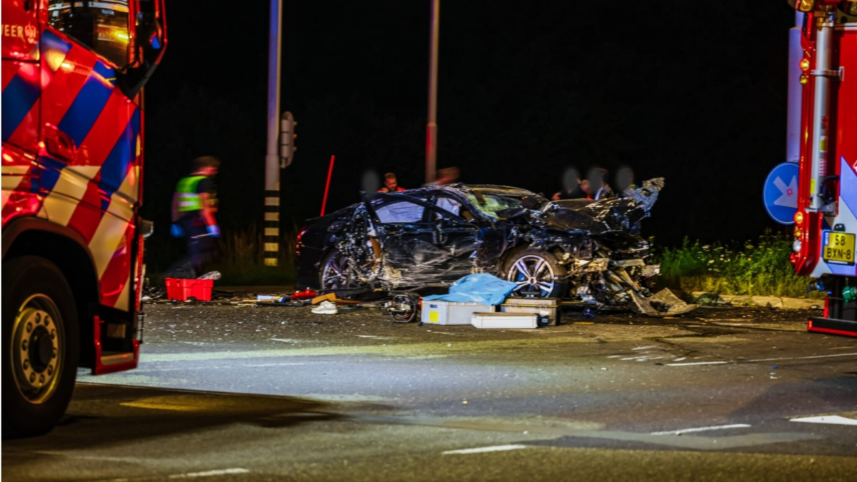 Ongeval hengelo touringcar news united dennis bakker